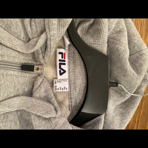 Mens XL FILA Hoodie Like New!!!! - Picture 4 of 5